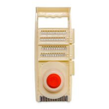 Load image into Gallery viewer, FENGCHI ÇOK FONKSİYONLU SEBZE DOĞRAYICI (MULTIFUNCTIONAL VEGETABLE CHOPPER) 多功能切菜器 - 1 ADET
