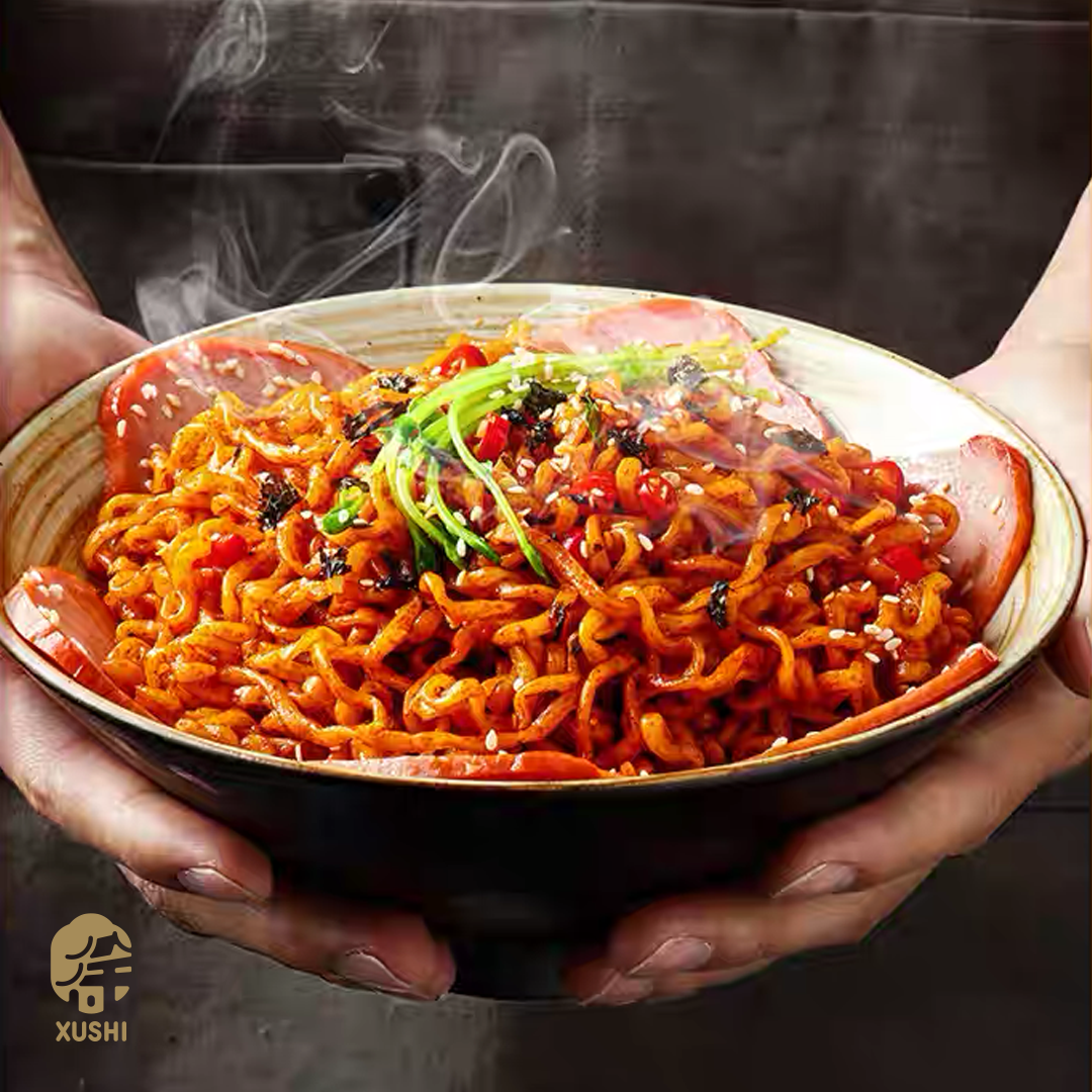 BAIXIANG KLASİK ACILI TAVUK HAZIR ERİŞTE (CLASSIC HOT CHICKEN INSTANT NOODLE) 白象经典火鸡拌面 - 112G